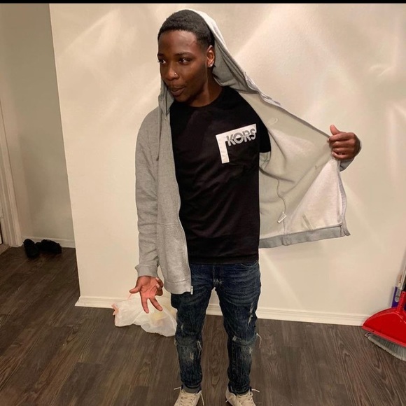 Meet your Posher, Ladon - Picture 1 of 1